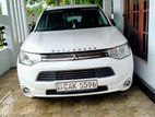 Mitsubishi Outlander Plugin Hybrid (PHEV) 2014