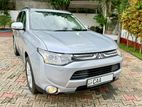 Mitsubishi Outlander puli petrol 2014