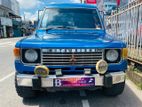 Mitsubishi Pajero 1988