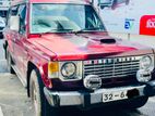 Mitsubishi Pajero 1989