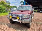 Mitsubishi Pajero 1992