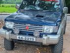 Mitsubishi Pajero 1992