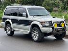 Mitsubishi Pajero 1994