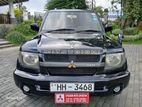 Mitsubishi Pajero 2000