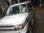 Mitsubishi Pajero 2001