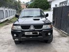 Mitsubishi Pajero 2005