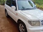 Mitsubishi Pajero 2000