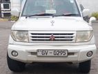 Mitsubishi Pajero 1999