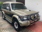 Mitsubishi Pajero V34 Jeep 4 D56 1992