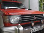 Mitsubishi Pajero V36 1995