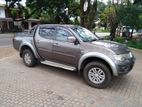 Mitsubishi Sportero 2010