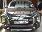 Mitsubishi Xpander Cross 2020
