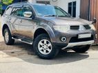 Mitzubishi Montero Sport