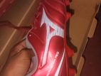 Mizuno Boots