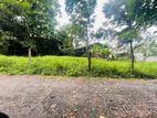 (ML135) 9.5 Perch Bare Land for Sale in Malabe