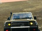 MN82 RC Landcruiser Jeep Vehicle