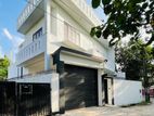 Modern 2-Story House in Ratmalana