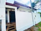 Modern 3-Bedroom House for Sale in Athurugiriya