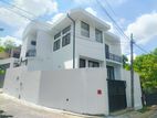 Modern 3 Storey House for Sale In Hokandara(ahhhay227)