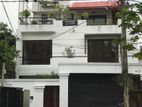 Modern 3-Story Luxury House for Rent in Rajagiriya