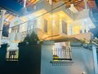 Modern 3stoey House for sale in Yakkala