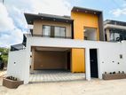 Modern 4 Bedroom House for Sale in Piliyandala
