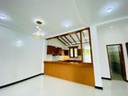 Modern 4 Bedroom Luxury House with Roller Gate for Sale – Athurugiriya