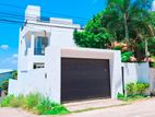 Modern 4 Bedrooms House for sale in Piliyandala Kesbawa