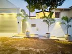 Modern 4BR Home with Garden – Pannipitiya