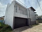 Modern 5 bedroom House for Sale – Werahara