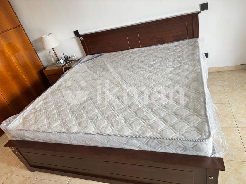 Modern 6x6 Teak Bix Bed with 7” Arpico Flexifoam Spring Mattress for ...