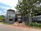 Modern and Spacious House in Kothalawala