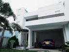 Modern Architectural House for Sale in Malabe (G85)