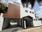 Modern Beautiful Luxury Living In Mount Lavinia