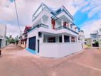 Modern Brand New House at Close to Main Bus Road Piliyandala