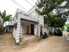 Modern design house for sale in Boralasgamuwa Aberathna Mawatha.