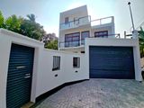 Modern Designed Luxury 3 Storey House for Sale in Piliyandala
