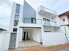 Modern Designed Luxury House for Sale Athurugiriya