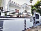Modern Designed Luxury Three Story House for Sale in Piliyandala