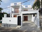 Modern Designed Luxury Three Story House For Sale In Piliyandala