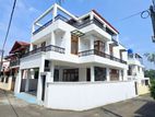 Modern Designed Luxury Three Story House for Sale in Piliyandala