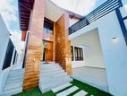 Modern Elegance Battaramulla House for Sale