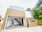 Modern Family Home for Sale – Prime Location Thalawathugoda-Hokandara