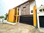 Modern house for rent in Dehiwela
