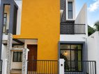 Modern house for rent in Gampaha Hansagiri Road