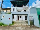 Modern House for Rent in Thalawathugoda