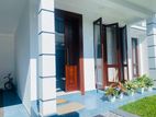 Modern House for Sale in Athurugiriya