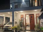Modern House for Sale in Gampaha Asgiriya
