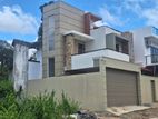 Modern House for Sale in Piliyandala