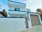 Modern House for sale in Piliyandala Kesbewa junction